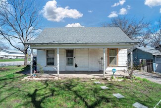 3222 NW Loraine St, Fort Worth, TX 76106