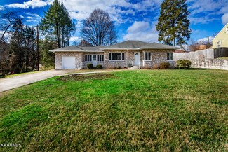 105 Grata Rd, Knoxville, TN 37914