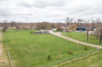 4030 England St, Bismarck, ND 58504