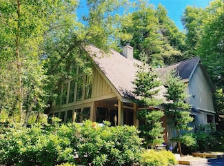 32 Prospect St, Tannersville, NY 12485