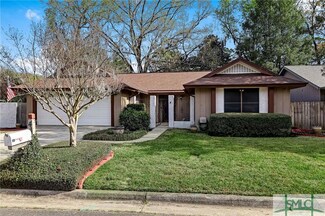 4 Saint Moritz Ct, Savannah, GA 31419