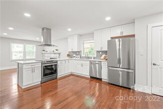 5336 Unaka Ave, Charlotte, NC 28205