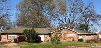 706 S Shiloh St Unit A/B, Linden, AL 36748