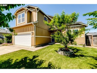 25205 Rhapsody Ave, Veneta, OR 97487