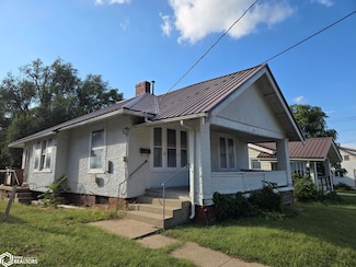 110 N 15th St, Centerville, IA 52544