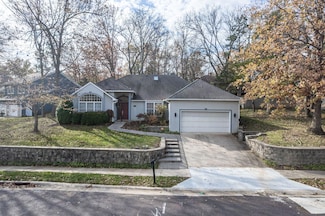 5507 Dalcross Dr, Columbia, MO 65203
