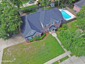 2528 Faulkner Ct, Ocean Springs, MS 39564
