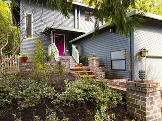 10350 SW Serena Way, Portland, OR 97224
