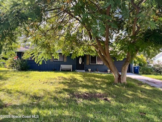 810 Vantage St SE, Palm Bay, FL 32909