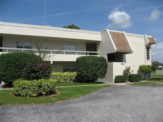 7271 W Cntry Club Dr N Unit 121, Sarasota, FL 34243
