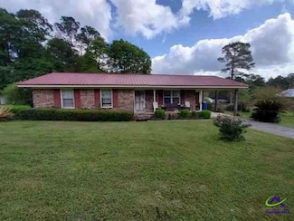 902 Palm Dr, Dublin, GA 31021