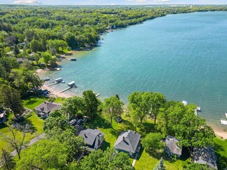 11015 32nd St N, Lake Elmo, MN 55042
