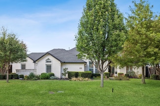 6723 Shell Flower Ln, Dallas, TX 75252