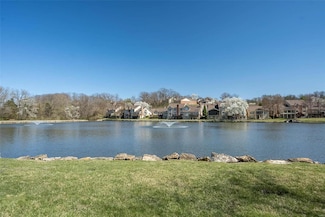 1444 Timberlake Manor Pkwy, Chesterfield, MO 63017