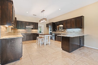 9118 Ravenswood Rd, Granbury, TX 76049