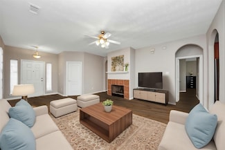 2202 Donrel Way, Houston, TX 77067