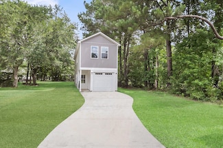 110 Farm Rd, Goose Creek, SC 29445