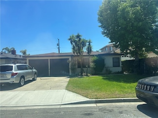 225 Knox St, Costa Mesa, CA 92627