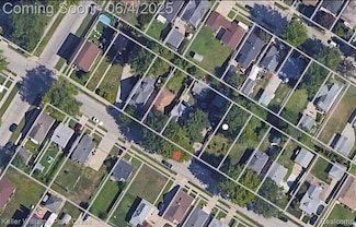 2136 Charter St, Lincoln Park, MI 48146