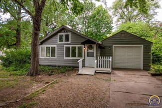 1845 SW Wayne Ave, Topeka, KS 66604