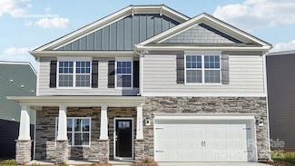 121 Meadow View Dr, Statesville, NC 28677