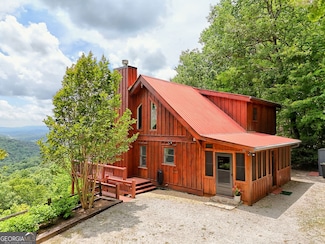 601 Black Bear Den, Clayton, GA 30525