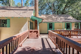 54150 Marian View Dr, Idyllwild-Pine Cove, CA 92549