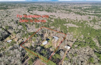 2000 E Beverly Dr, Shepherd, TX 77371