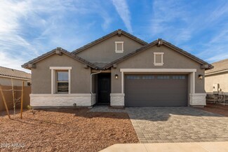 8326 N 54th Ln, Glendale, AZ 85302