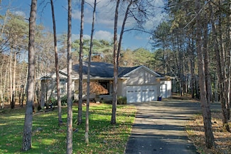 9248 Lake Gerald Dr NE Unit 15, Sparta, MI 49345