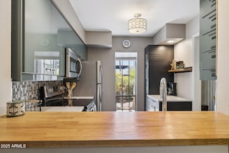 5207 N 24th St Unit 102, Phoenix, AZ 85016