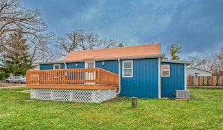 26769 N Genesee St, Wauconda, IL 60084