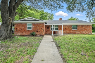 5600 Conroy St, Fort Worth, TX 76134