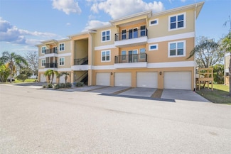 5088 Royal Palms Way Unit 304, New Port Richey, FL 34652