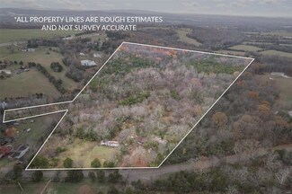 5675 Hillsboro Rd, Farmington, MO 63640