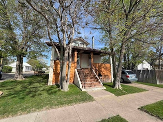 103 S Willow St, North Platte, NE 69101
