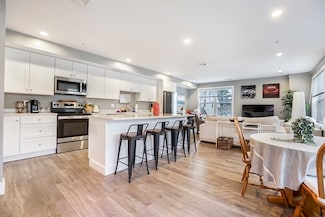 245 Bussey St Unit 205, Dedham, MA 02026