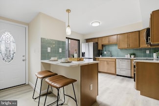 7420 Park Heights Ave, Pikesville, MD 21208