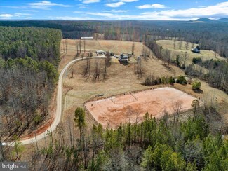 1059 Scotts Bottom Rd, Dillwyn, VA 23936