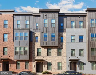 44670 Provincetown Dr, Ashburn, VA 20147