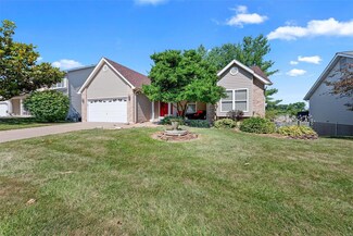 1817 Basket Oak Dr, Saint Charles, MO 63303
