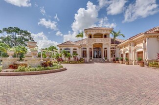 6725 W Kendale Cir, Lake Worth, FL 33467