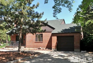 844 Whitaker Dr, Reno, NV 89503