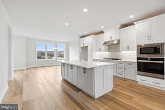 208 Manion Alley Unit 102, King of Prussia, PA 19406