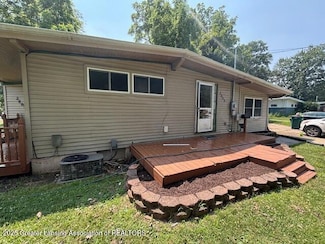 2805 Lafayette Ave, Lansing, MI 48906