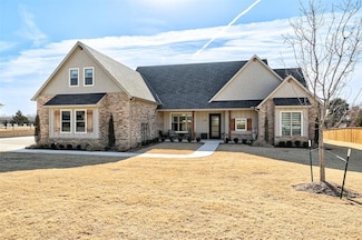 360 Old Farm Rd, Edmond, OK 73034