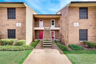 2505 Wedglea Dr Unit 121, Dallas, TX 75211