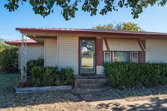 400 S Bailey St Unit 406 & 408 W. Ida, Electra, TX 76360