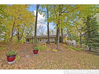 18108 Shavers Lake Dr, Wayzata, MN 55391