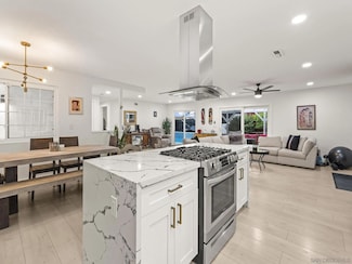 10252 Santana St, Santee, CA 92071